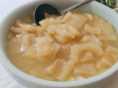 浓汤煮发皮-江南村酒家