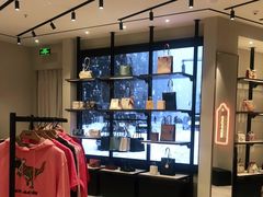 -COACH蔻驰(星光68广场店)