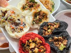 -李与白包子铺(桐梓林店)