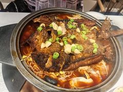 -辣小妮de川菜馆(红旗Mall店)