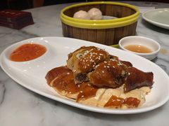 脆皮吊烧鸡-蝴蝶里·粤菜·点心(滨江龙湖店)