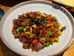 土家锅气爆鸡杂-吃饭皇帝大(合生汇店)