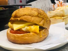 招牌菠萝包-华嫂冰室(湾仔店)