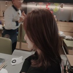 -愉己冥想·护发专门店