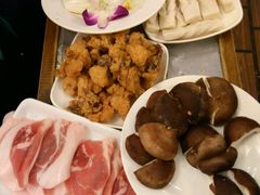 -山城年华老火锅(玉林店)