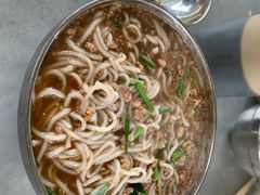 -正宗杨记普洱酸醋米线(总店)