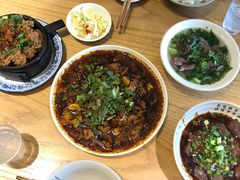 -杨三孃跷脚牛肉(中粮鸿云悦街店)