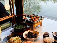 -绿茶餐厅(龙井船宴· 品牌总店)
