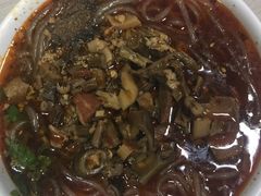 酸辣臊子粉-崇州余荞面(落虹桥店)