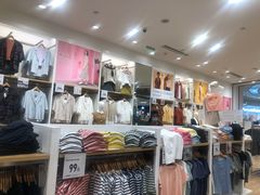 -优衣库(青岛万象城店)