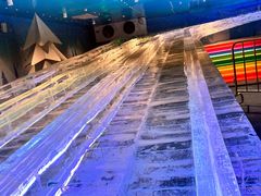 -西安银基冰雪世界