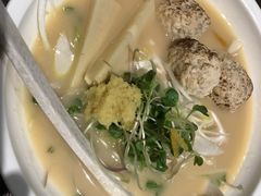 柚香白汤鸡丸面-FROM FARM八亩农场(三里屯店)