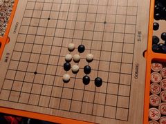 -VR间客漫虚拟现实体验馆(汉街店)