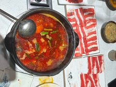 -贵府酸汤牛肉火锅·贵州老字号(飞山街店)