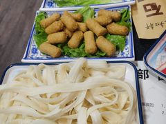 -灶知轩湘西石锅鱼(万佳广场店)