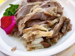 草原手把肉-德乐海蒙餐