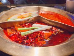 -周师兄大刀腰片火锅(洪崖洞旗舰店)