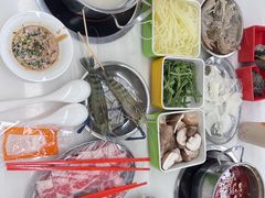 -朱富贵火锅(金融街万达店)
