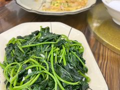 -银峰农庄·特色烧鸡·鲜无花果浸鸡