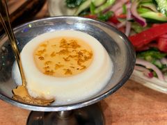 -耶里夏丽·丝路国际新疆菜·清真食品(徐汇南丹东路臻选店)