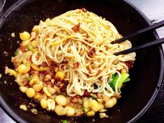 招牌豌杂面-丽影重庆小面(定西路店)