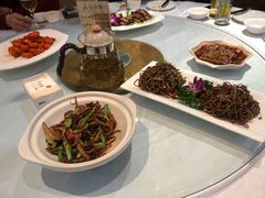 -鼎记酒楼(雁南一路店)