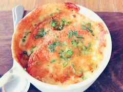 -ROAST coffee & eatery