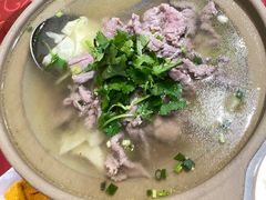 -冯烫烫跷脚牛肉·川菜小馆(武胜西街店)