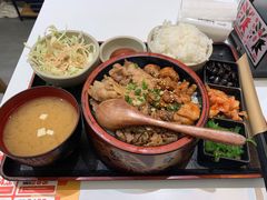 -牛邸·烧肉饭(来福士店)
