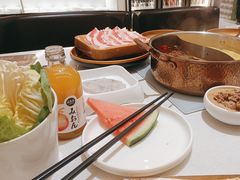 -小茉庐和牛自助火锅(龙湖万达店)