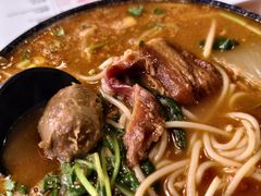 -肥汁米蘭香港米线(宁波路总店)
