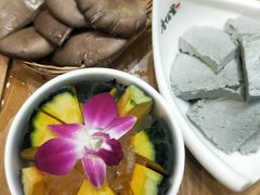-香佰里鲜货火锅(佳乐金街店)