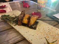 -Mark&Mars Restaurant