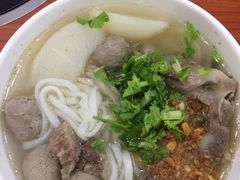 -阿波潮汕牛肉火锅·汤粉面(拱北店)