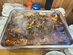 -老东镇啤酒屋海鲜加工·蒸汽海鲜·海鲜烧烤(台东店)