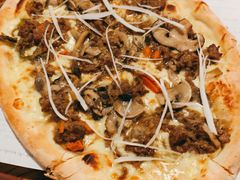 烤牛肉披萨-I HOLIC艾豪丽披萨(KKone店)