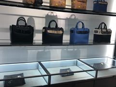 -BURBERRY(上海港汇恒隆广场店)