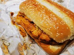 糯辣辣糯鸭鸭川香堡卷人气餐-肯德基(东直门来福士店)