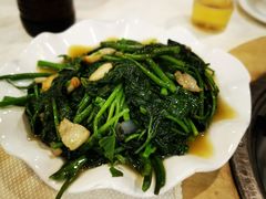 -渝君重庆火锅(嘉宾路店)