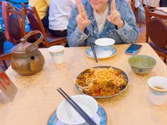 -维吾尔餐厅(宜山路店)