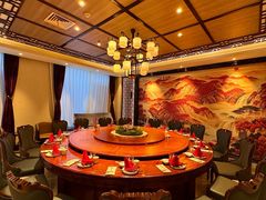 -燕郊烧鸽子(酷车小镇店)