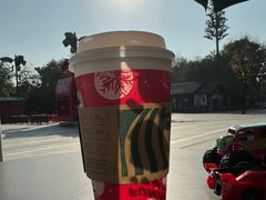 -星巴克(西安曲江银泰店)