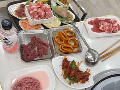 -热火朝天自助火锅(车城大道西门店)