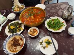 -巍山𤆵肉饵丝