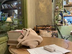 -六区宿舍咖啡店