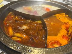 -巴邑火锅·夜宵(港隆广场店)