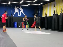 -成杰格斗·拳击·柔术·防身术(建设路店)