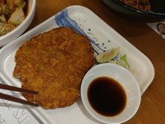 配辣酱油的炸猪排-南小馆(迪士尼小镇店)