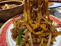 -滋味满屋美食坊(上海街店)