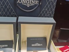 -亨得利钟表商店